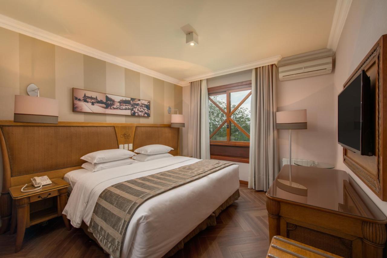 Wish Serrano Resort غرامادو المظهر الخارجي الصورة