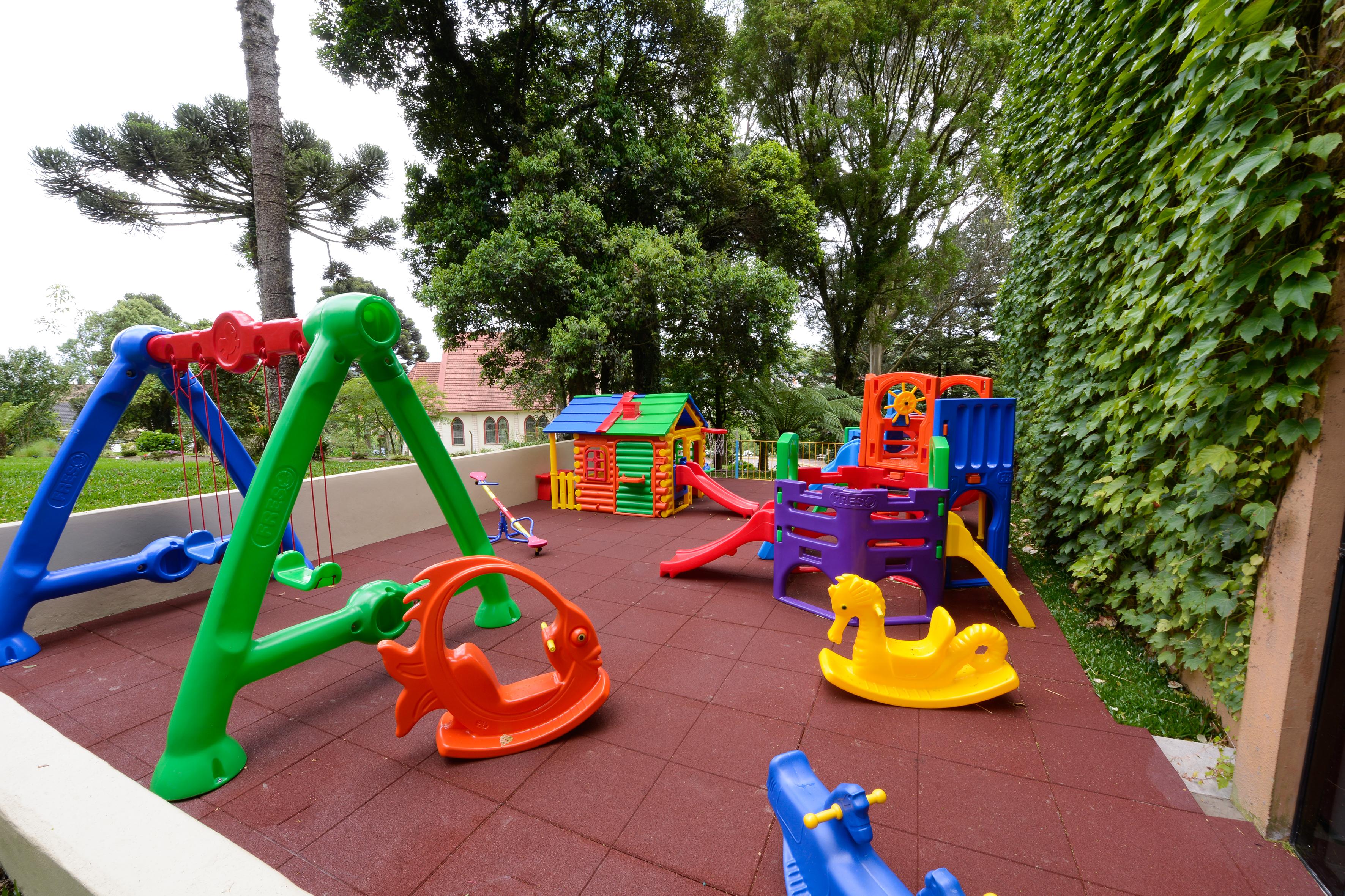 Wish Serrano Resort غرامادو المظهر الخارجي الصورة Playground